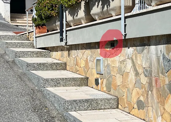 Sea View Parking & Bike Box